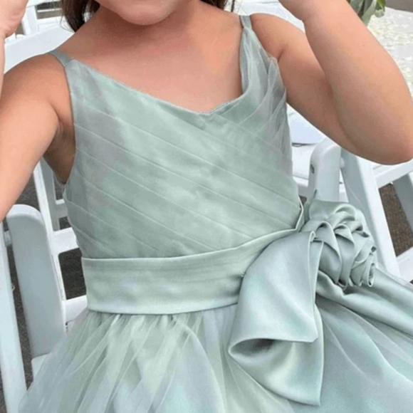 NWT Azazie Dito Flower Girl Dress, Size 2, Sage color - Picture 3 of 12